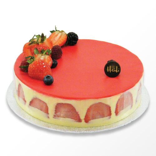 Strawberry Gateau Heidi Bakery Coffee Shops In Berkshire Surrey And Hampshire